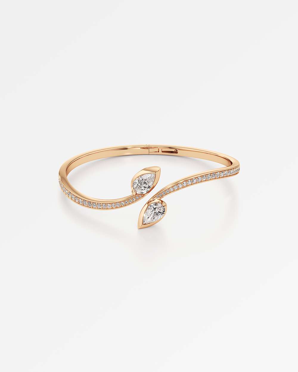 Serelle Diamond Bangle