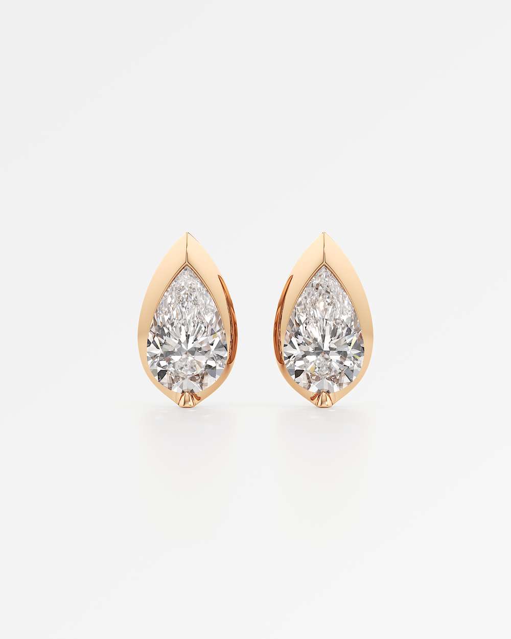 Apice Diamond Stud Earrings