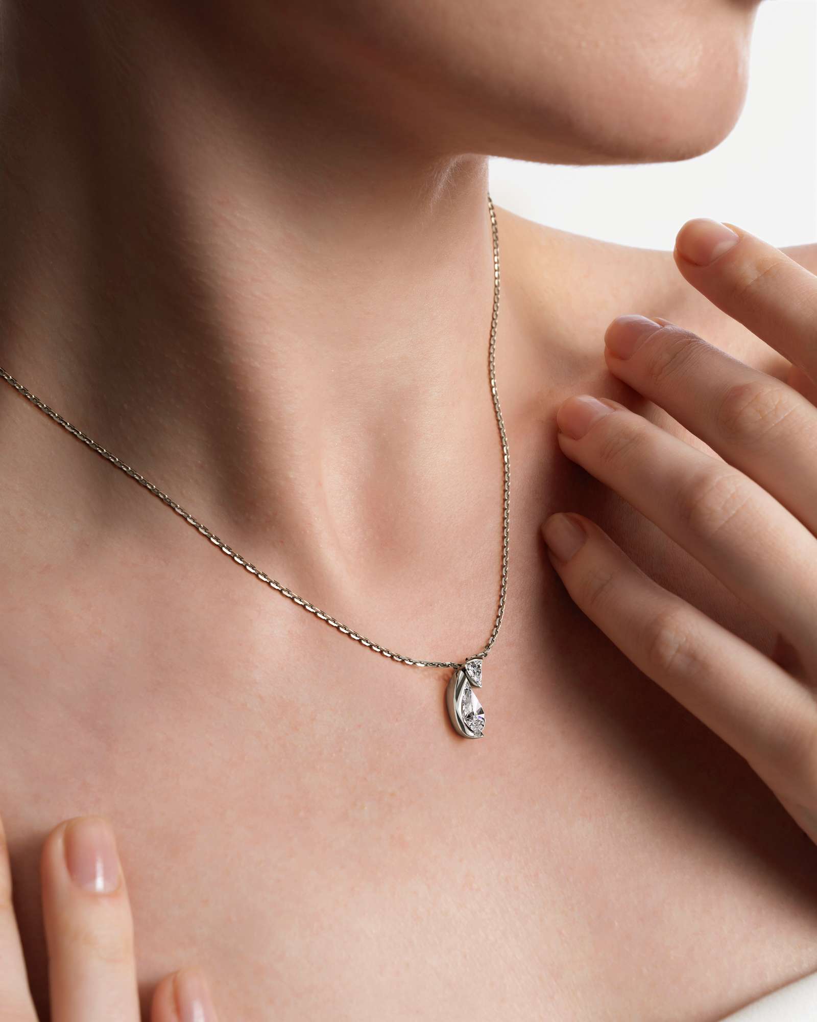 Pinnacle Levenne Diamond Pendant, In 14K White Gold (0.95 ctw)