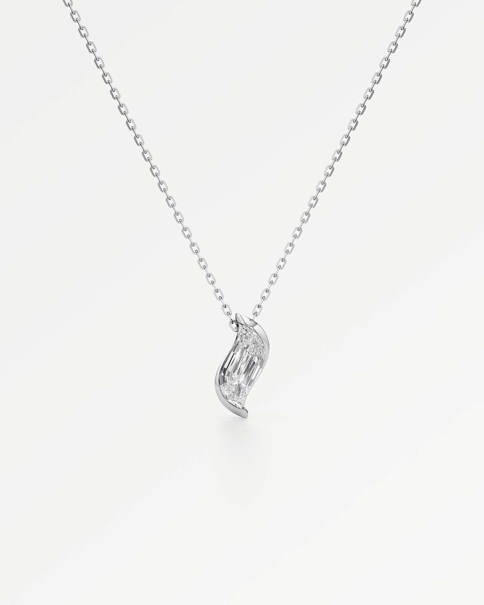 Faléa Diamond Pendant
